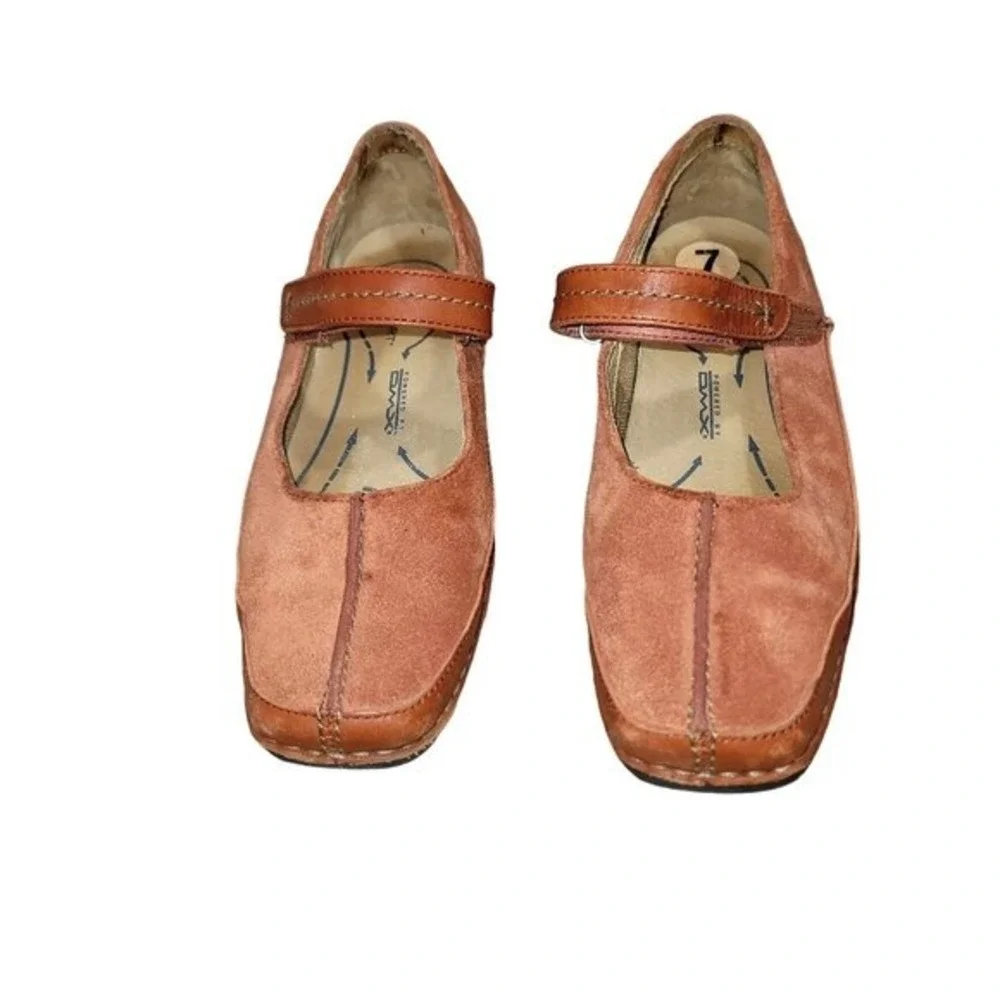 Rockport Women's Flat Mary Jane 7 Suede Orange Dress Shoe‎ Preppy Comfort Mature